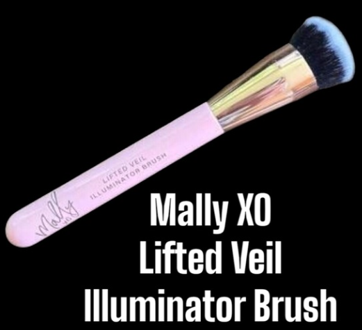 Mally's Lifted Veil Brush