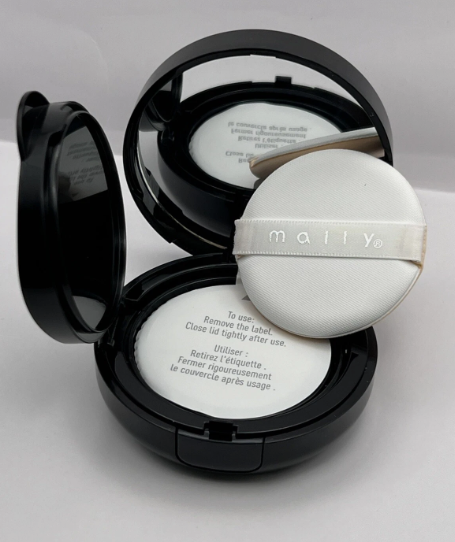 Mally Flawless Finish Transforming Foundation .42oz/12g LIGHT No Box